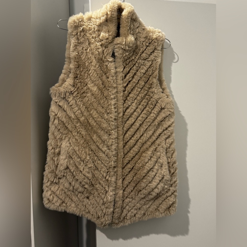 Love Token Beige Faux Fur Vest